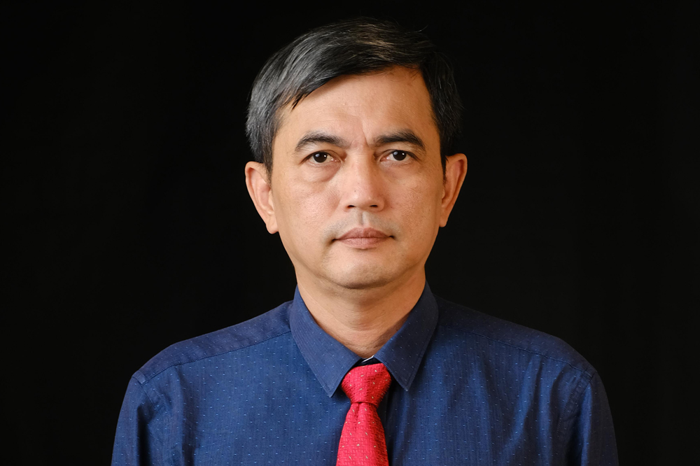 Head of Center for Public
Administration
Lecturer